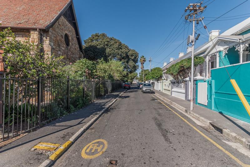 2 Bedroom Property for Sale in Observatory Western Cape